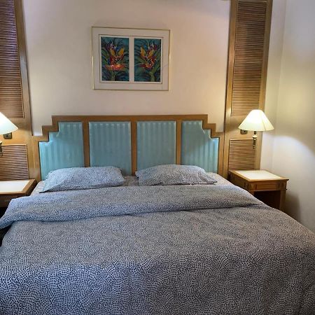 Riviera Bay Condominium, Tanjung Kling Kampong Lereh Luaran gambar